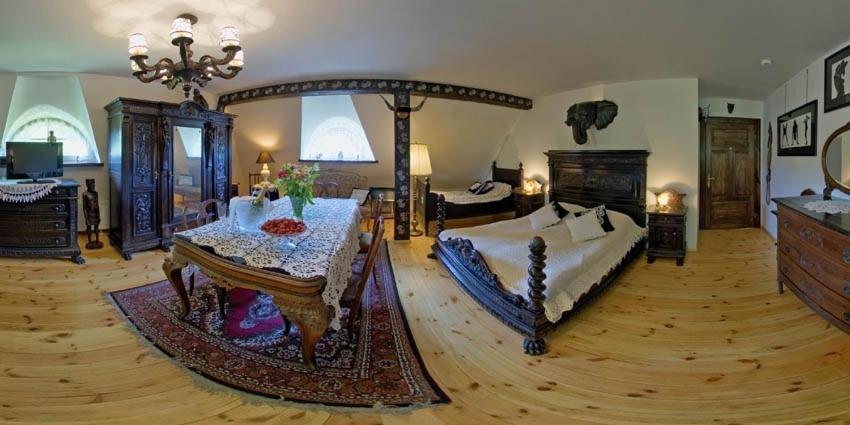 Dwor Chotynia Hotel Szoba fotó